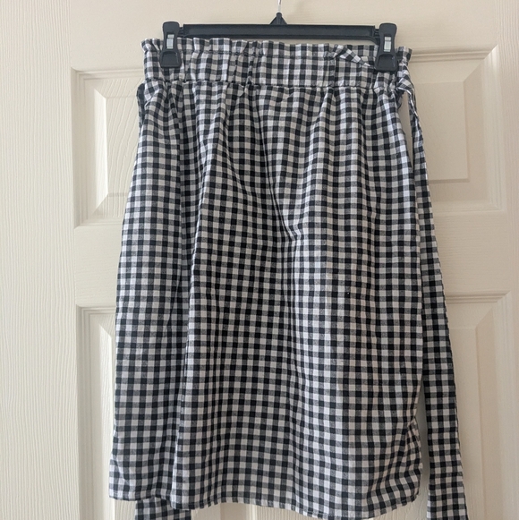 Women's Gingham Skirt With Belt | XS - Picture 2 of 3